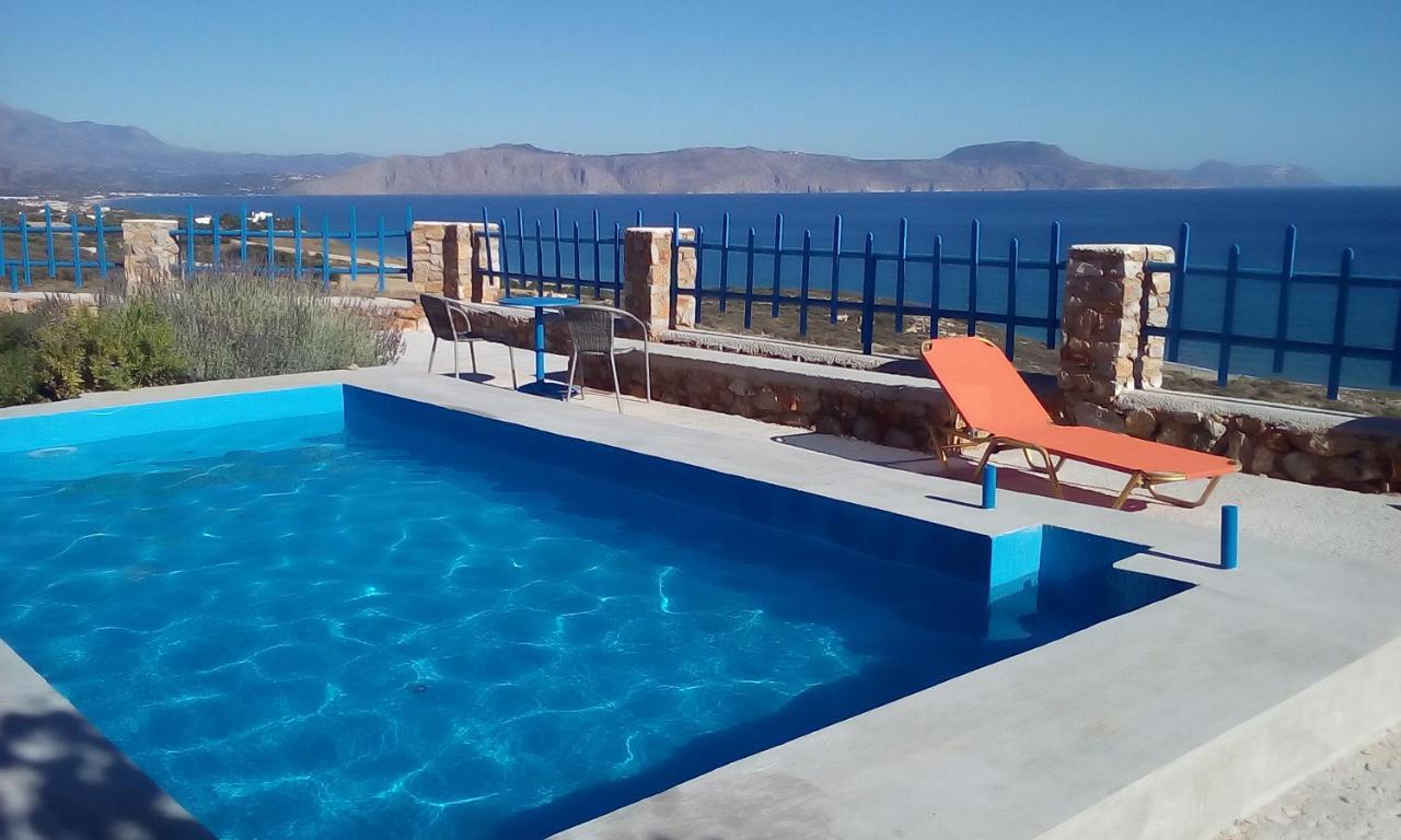 Stone Villa I In Petres Petres  Екстер'єр фото