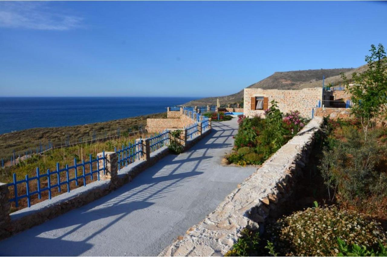 Stone Villa I In Petres Petres  Екстер'єр фото